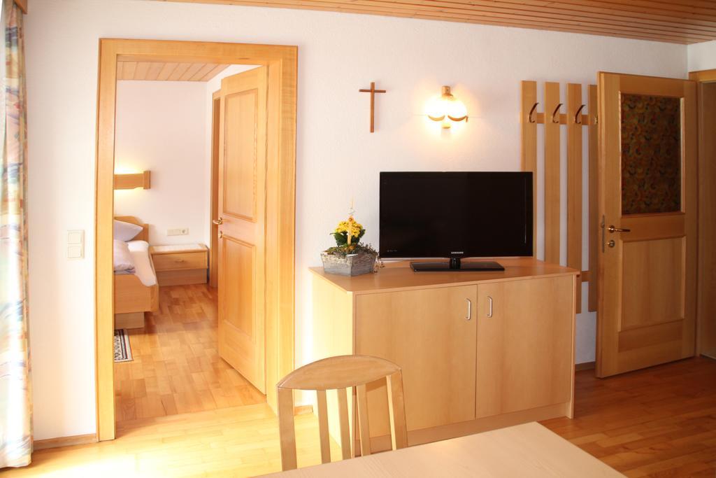 Haus Obere Allmein Sankt Gallenkirch Δωμάτιο φωτογραφία